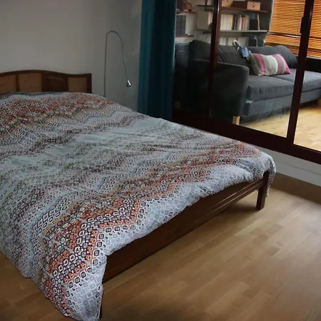 Spacious Cocoon Near Bastille Paris